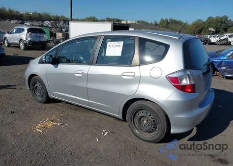 2012 Honda Fit z USA, uszkodzony, nr VIN JHMGE8H34CC028835
